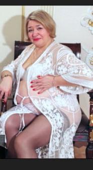 25P grannies  in underwear