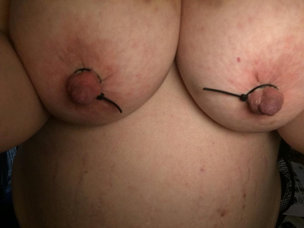 21P Nipple play