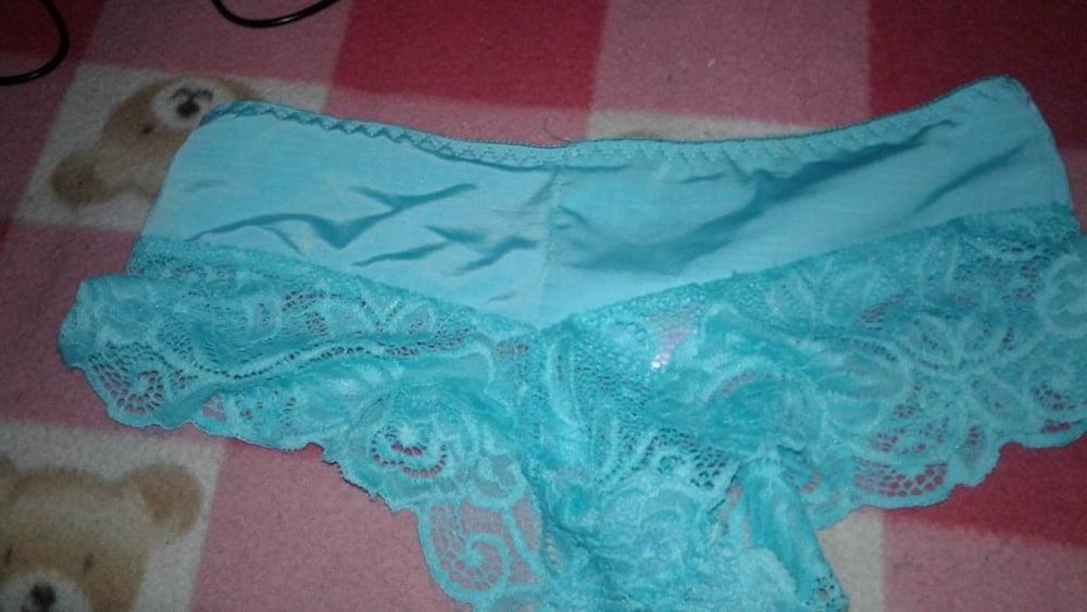 17P Delicious briefs