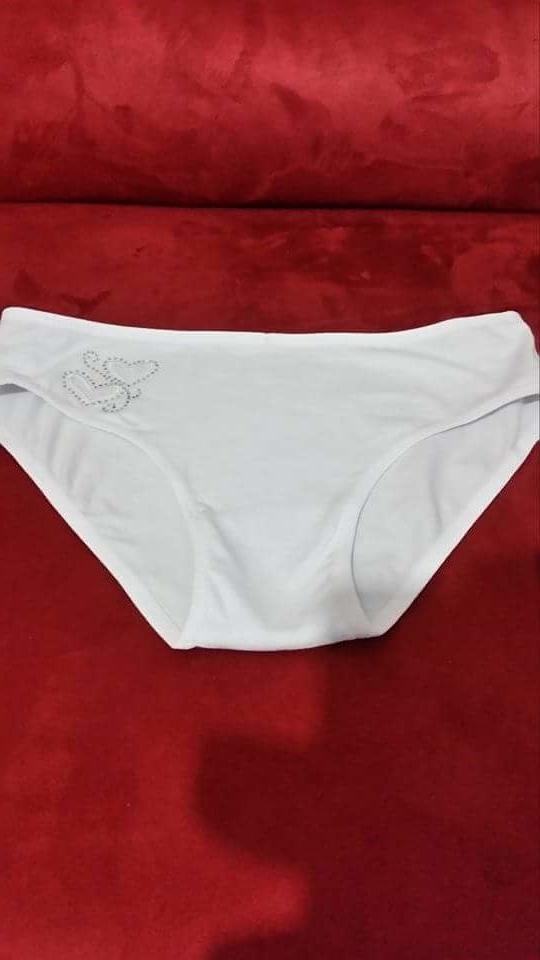 17P Delicious briefs