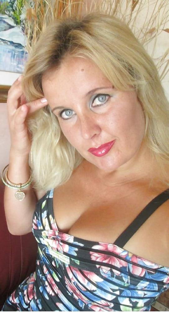 25P Mature Cleavage 39