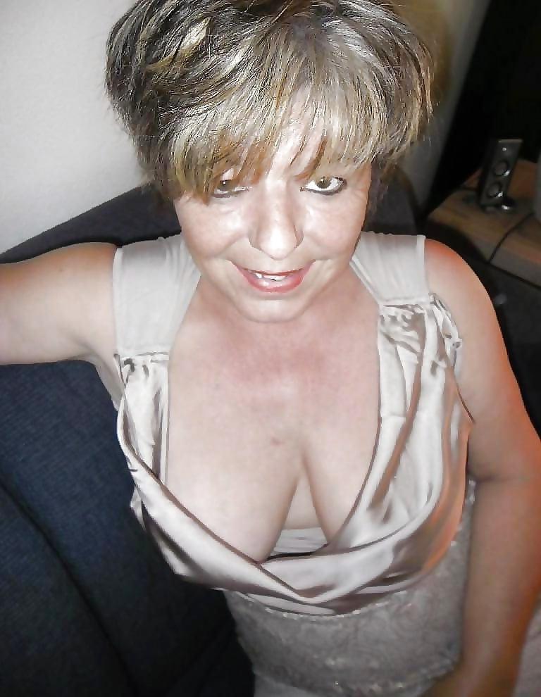 25P Mature Cleavage 39