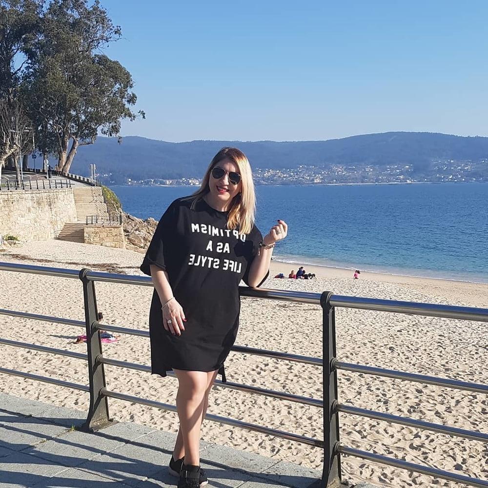 25P Phat ass gorgeous MILF Armine