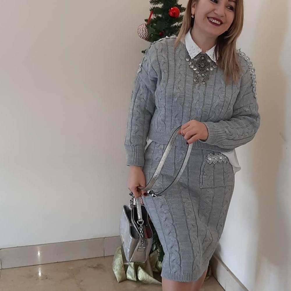 25P Phat ass gorgeous MILF Armine