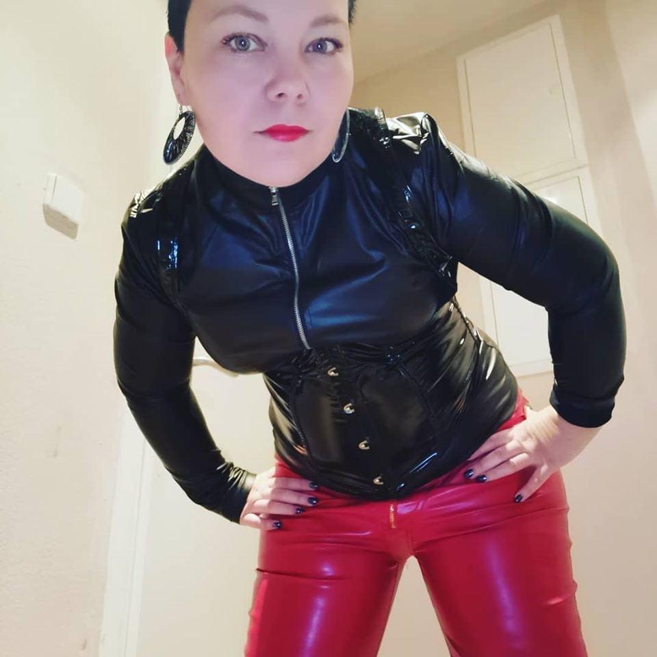 22P Danish Lady Susan Domina