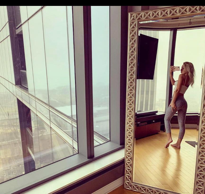 25P Rich Boity Toity Hot Blonde