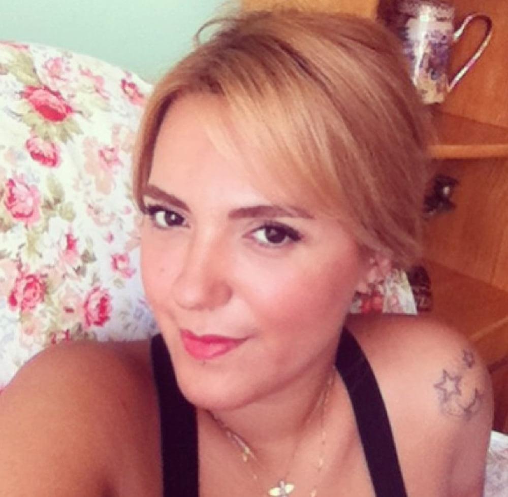15P Sexy Turkish Nihan