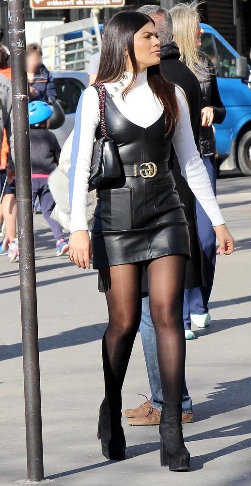 25P hot lady in black leather skirt and black pantyhose