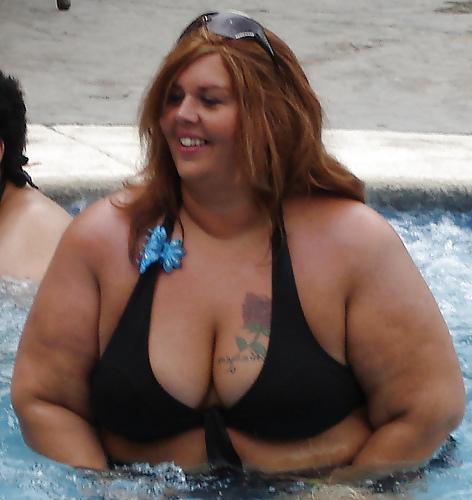 25P Bbw in public in bikinis or non fitting clothes
