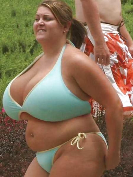 25P Bbw in public in bikinis or non fitting clothes