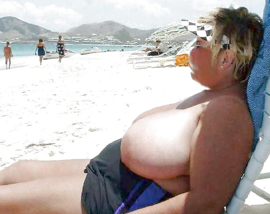 25P Bbw in public in bikinis or non fitting clothes
