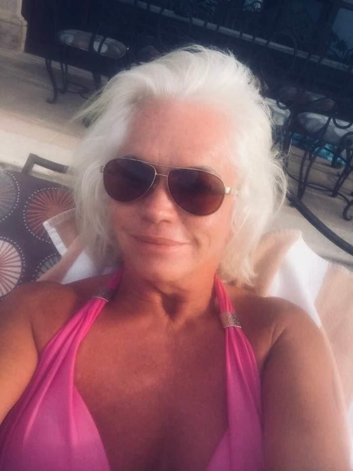 24P Very fuckable grandma