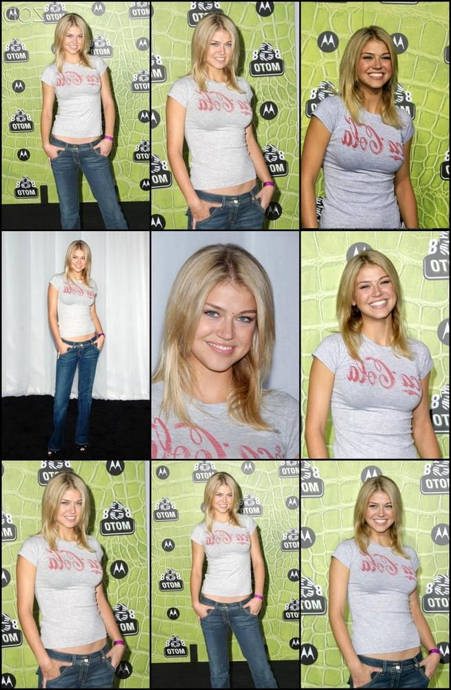 25P Adrianne Palicki hot nerdy actress.