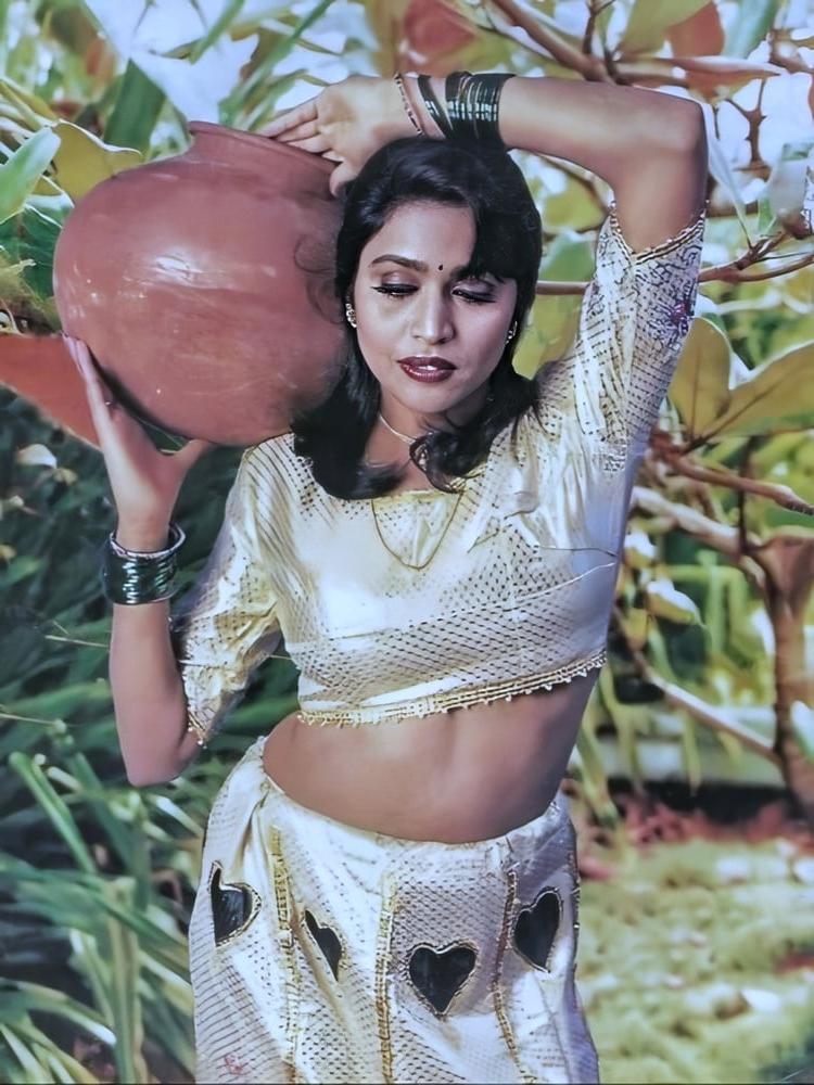 8P Retro Debonair Magazine madhuri lookalike Remastered