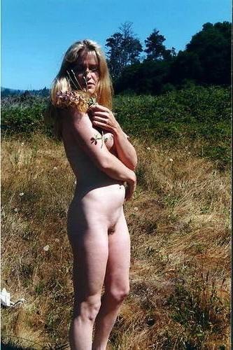 16P Mature long hair in the garden