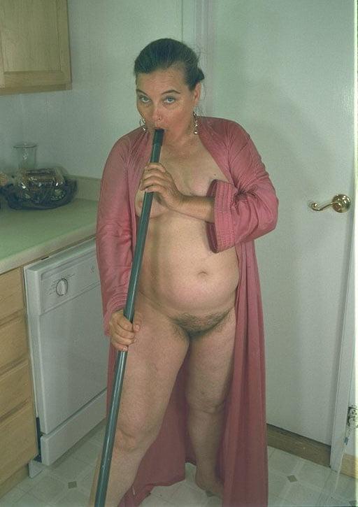 16P Mature work in the kitchen