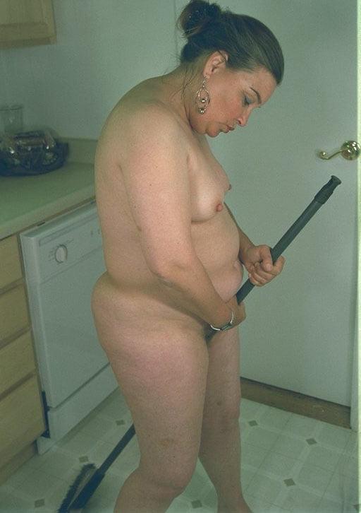 16P Mature work in the kitchen
