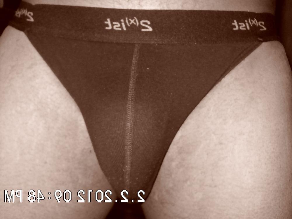 25P Underwear Folder