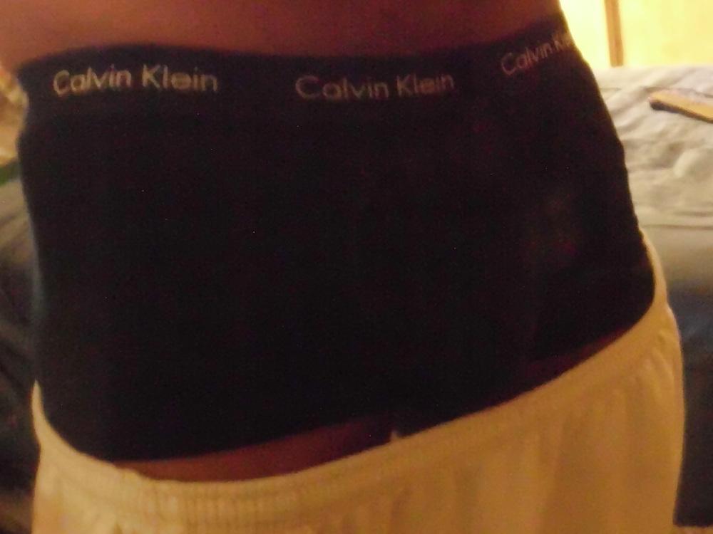 25P Underwear Folder