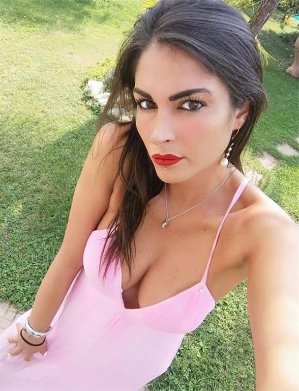 23P Cleavage and asses