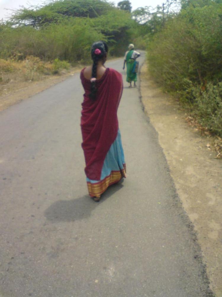 12P Tamil village Nipple