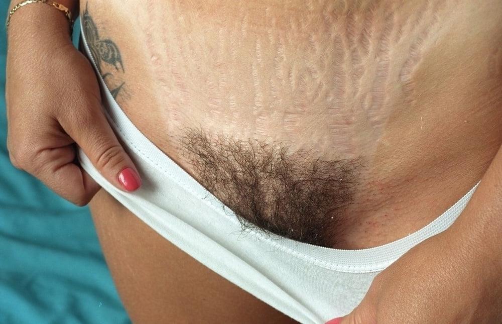 13P Retro sexy slut