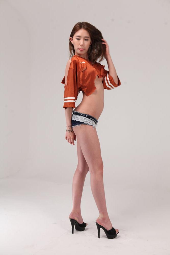 25P Korean Model #4