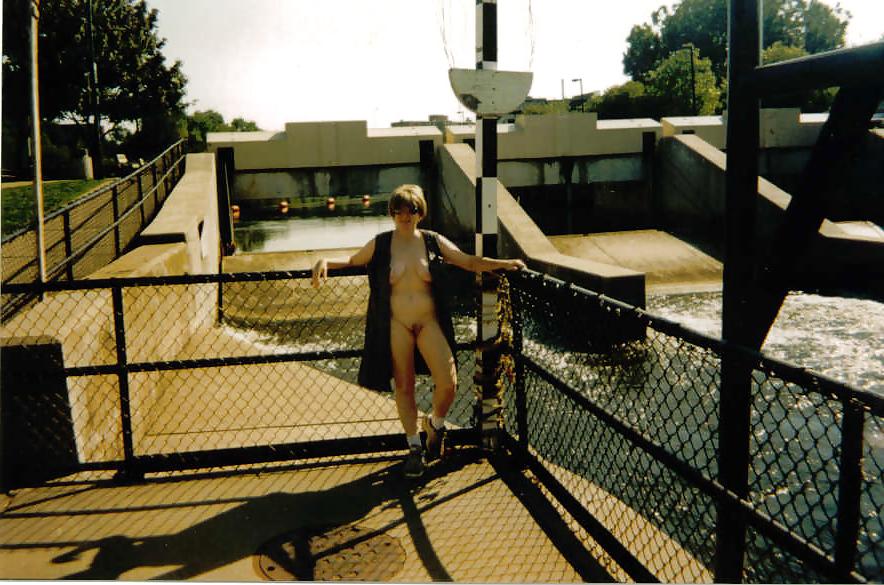 25P A Little Public Sex