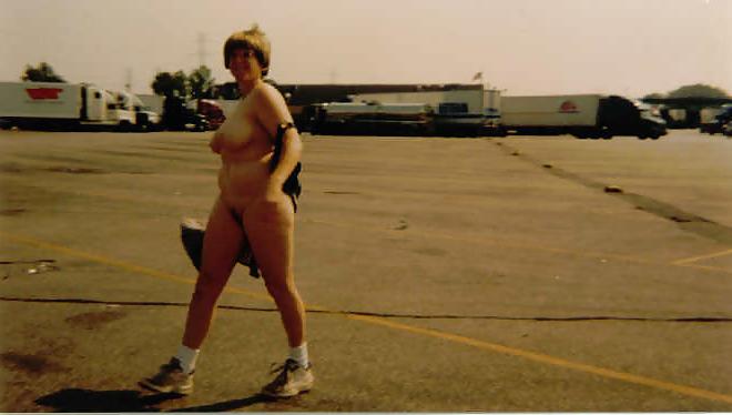 25P A Little Public Sex