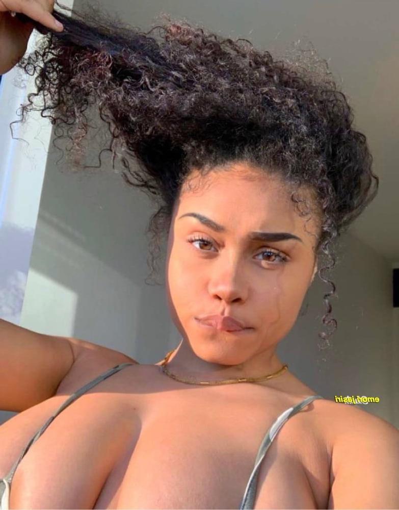 6P Black Women: Gorgeous 52