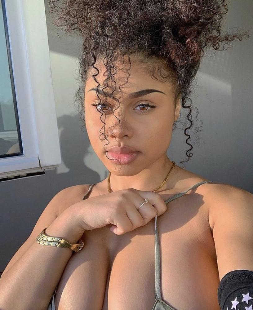 6P Black Women: Gorgeous 52