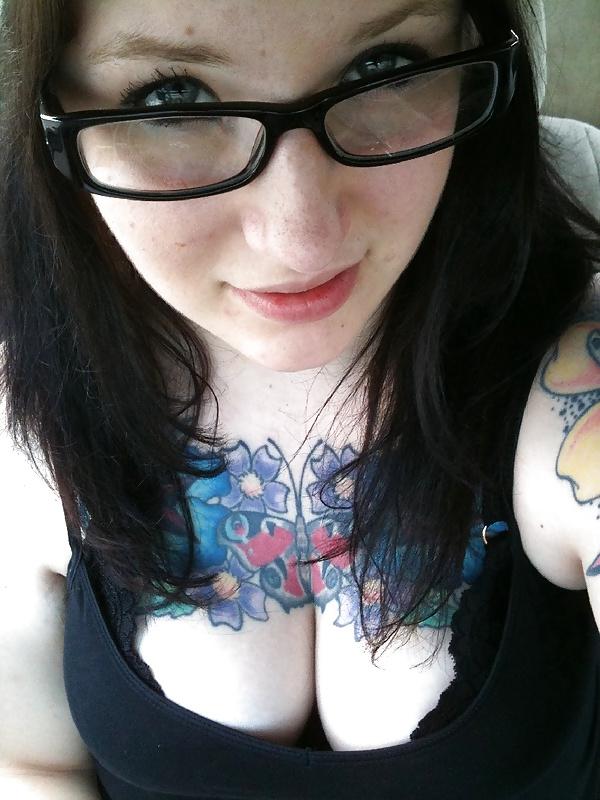 10P Shannon (COM '08 graduate) Boston University Girl