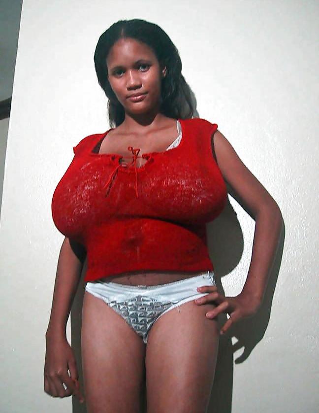 20P Busty women 241 (Black women dressed special)