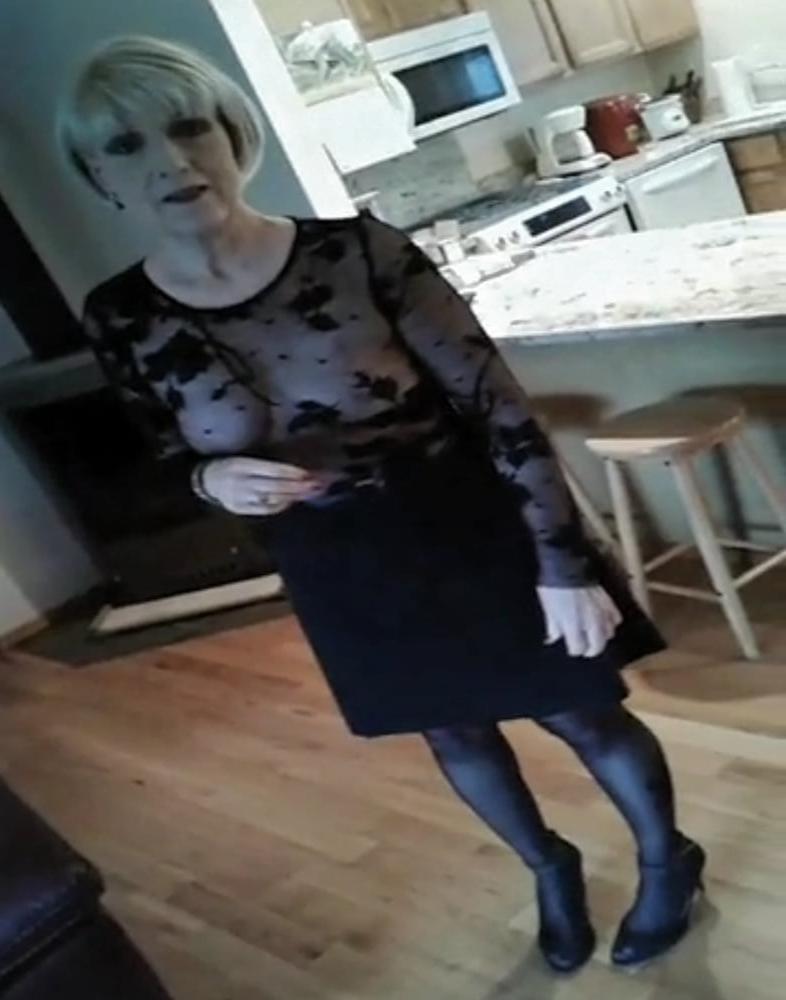 25P grannies in there underwear