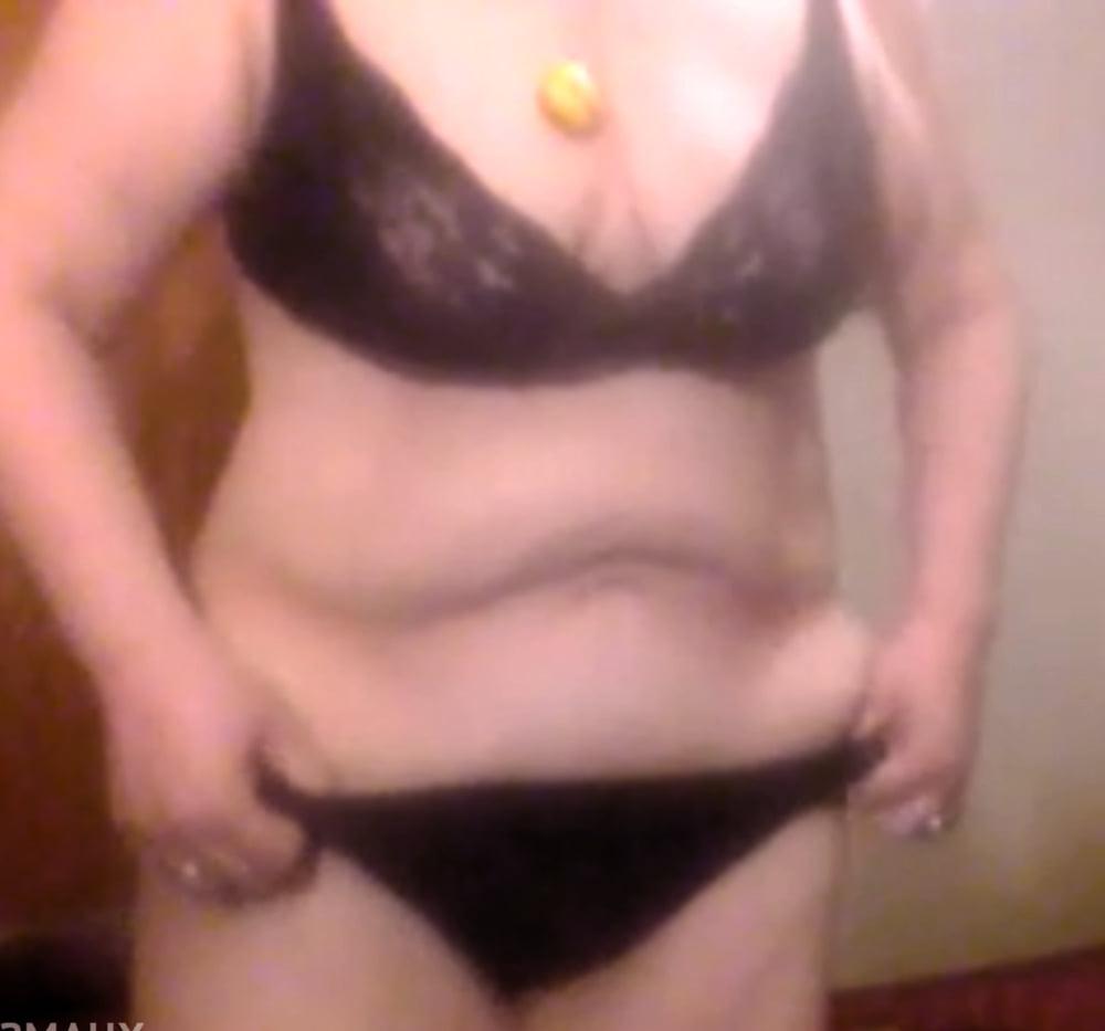 25P grannies in there underwear