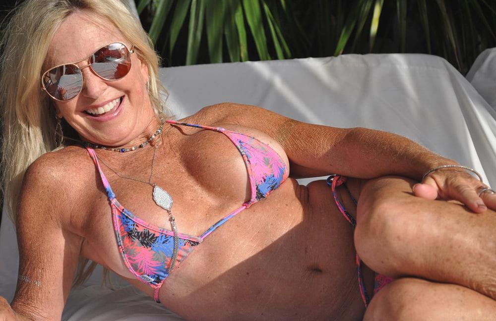 24P Sexy grandma 11
