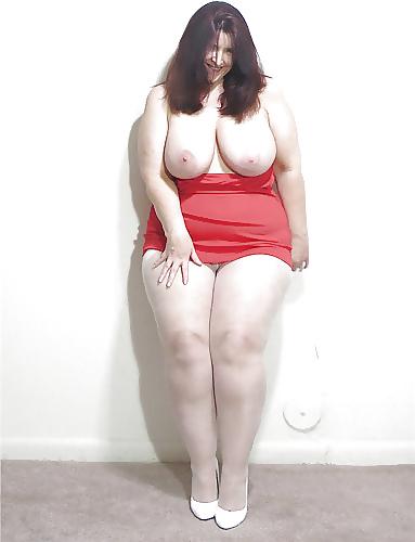 16P BBW and Mature 40 by Searcher1957
