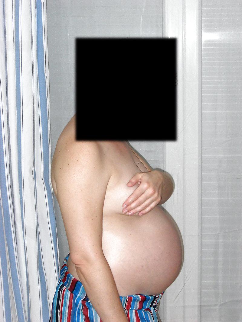 25P My pregnant neighbor bellys