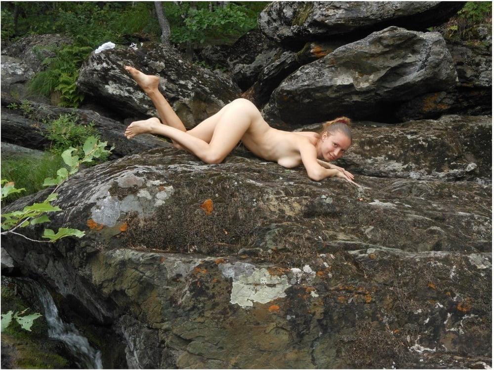 25P Naked in nature 26