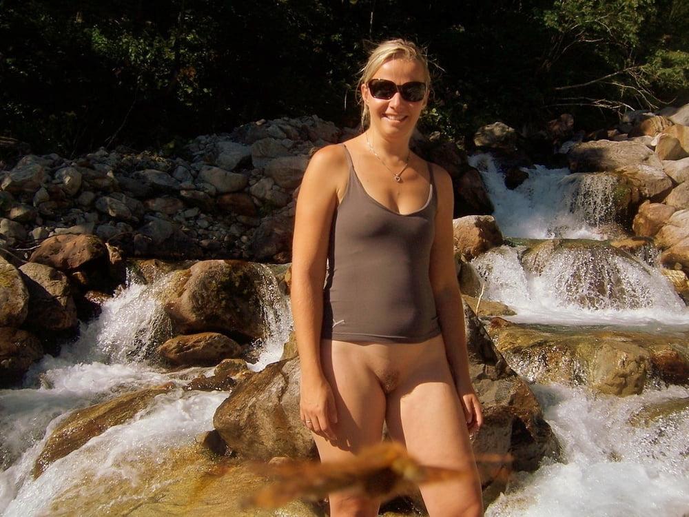 25P Naked in nature 26