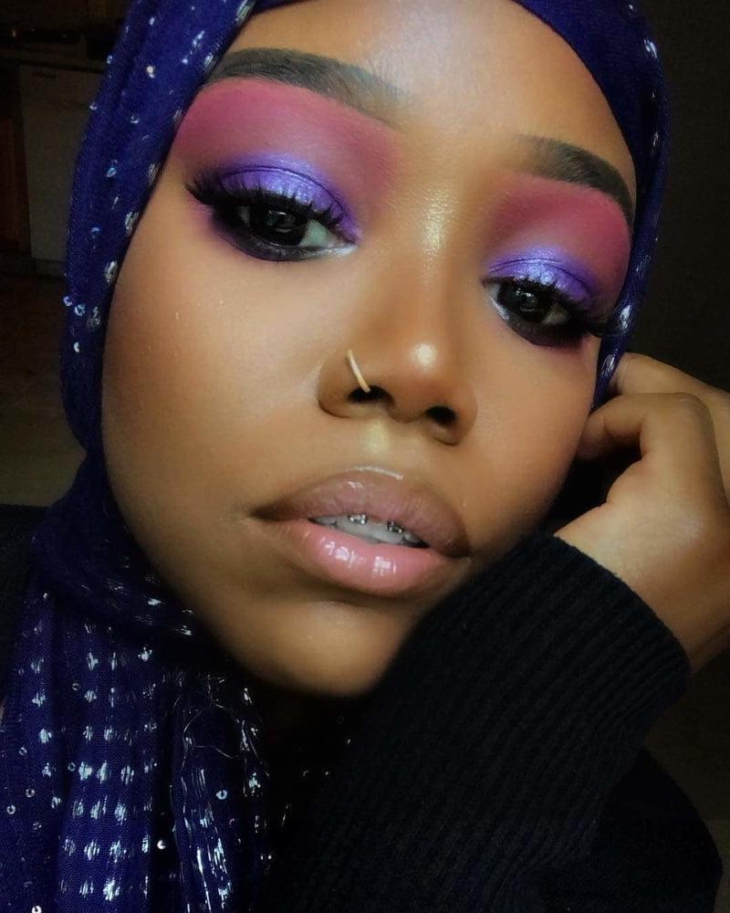 25P Makeup fetish 72