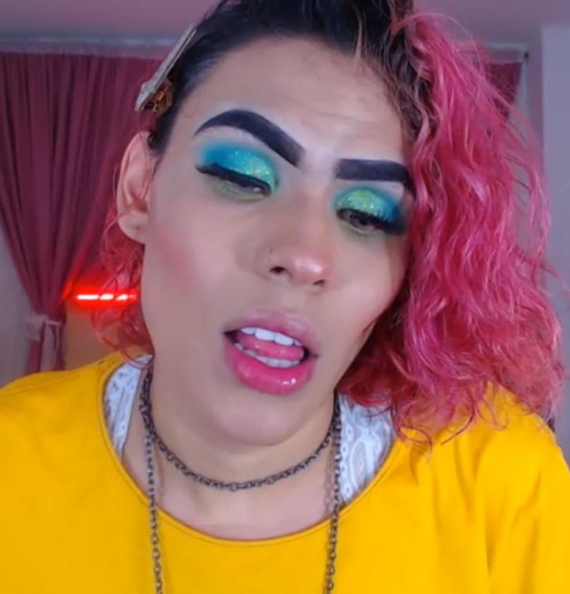 25P Makeup fetish 72