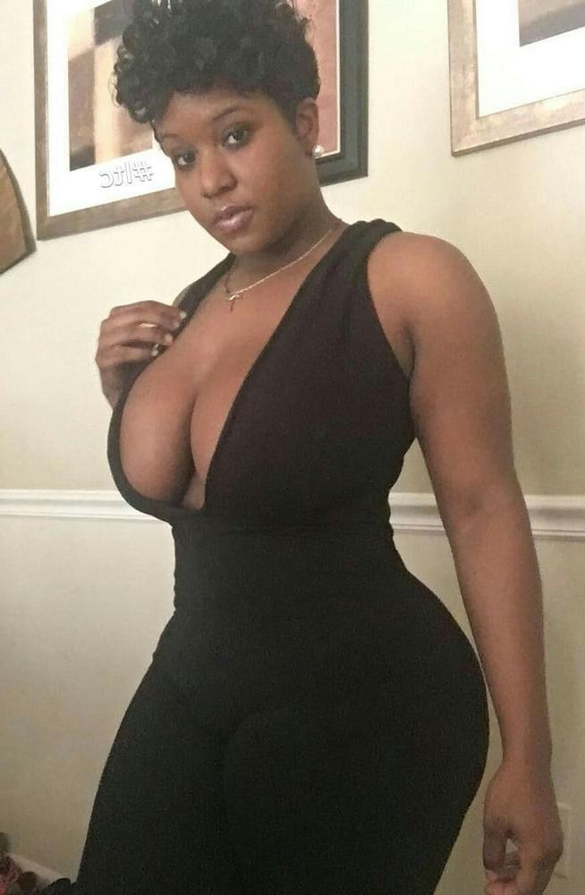 25P Tits, Tits, Tits and sexy Cleavage 24
