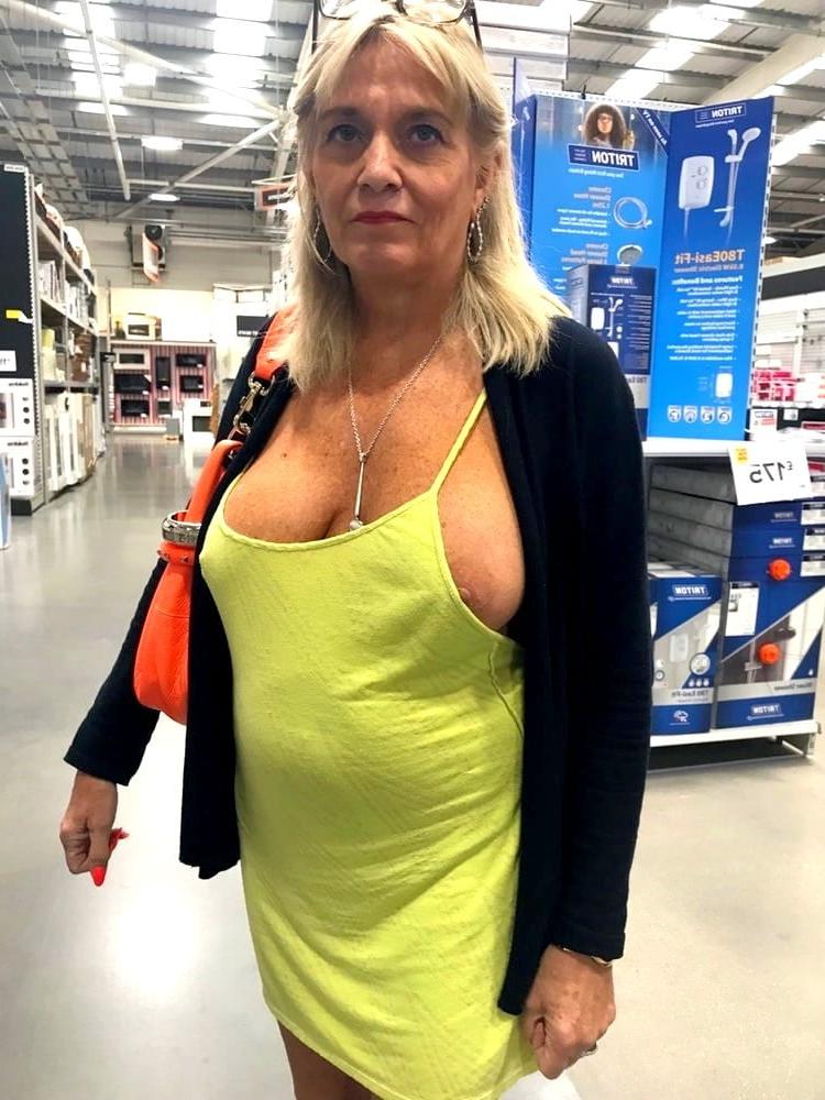 25P Sexy grandma 10