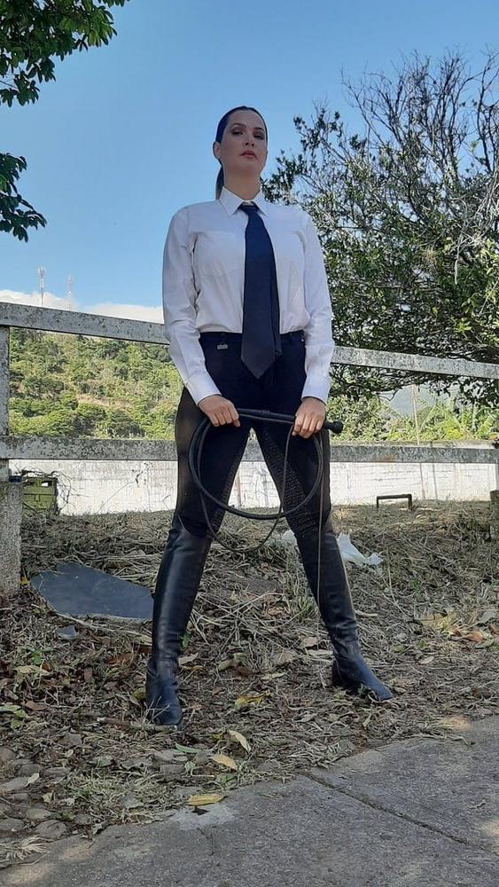25P Femdom