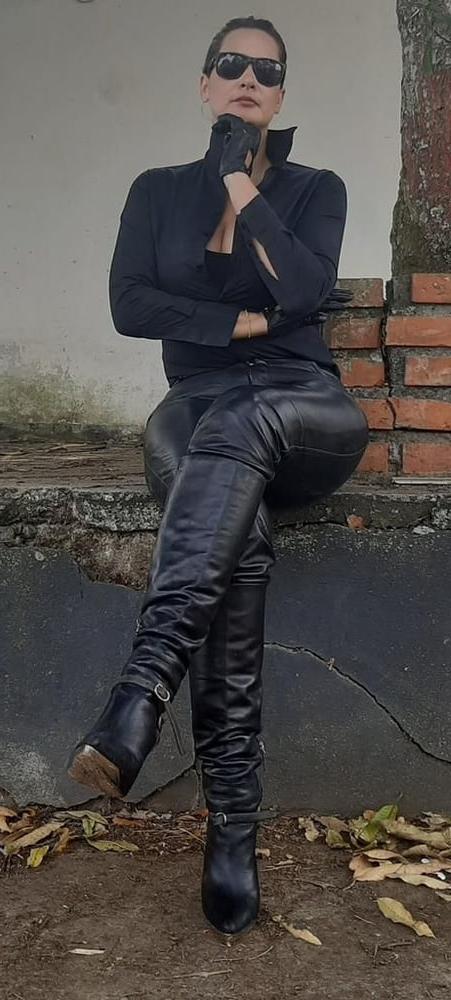 25P Femdom