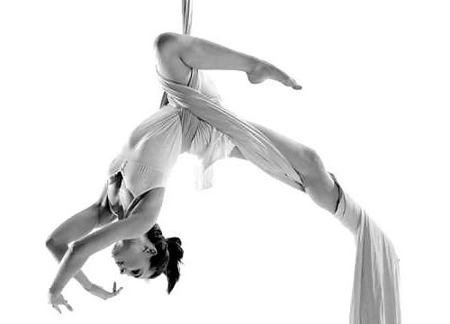 9P Dancing with the air...