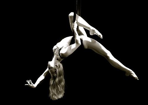 9P Dancing with the air...