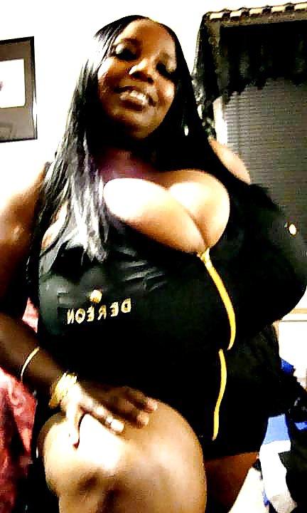 25P Huge Tit Black Girls