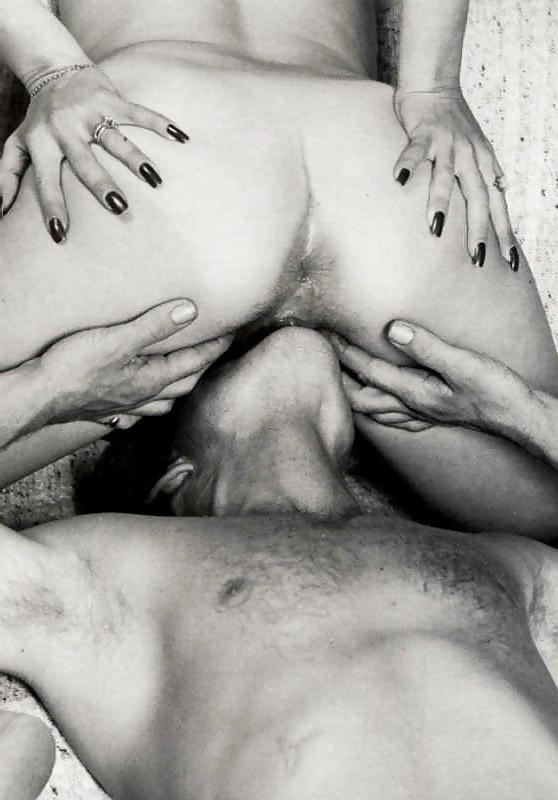 25P Potpurri of Retro Ero and Porn Photos 5